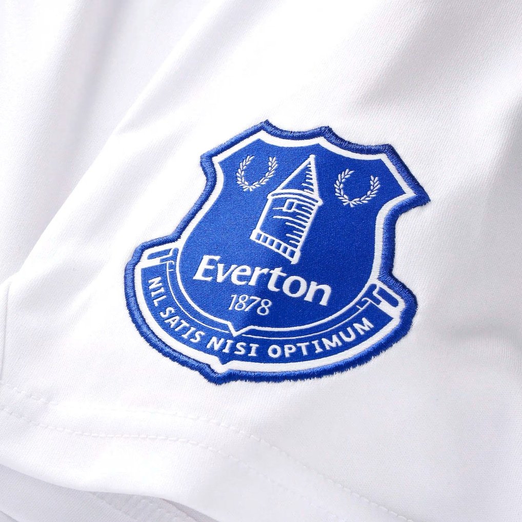 Kid's Castore Everton FC Home 2026 Shorts - Image 4