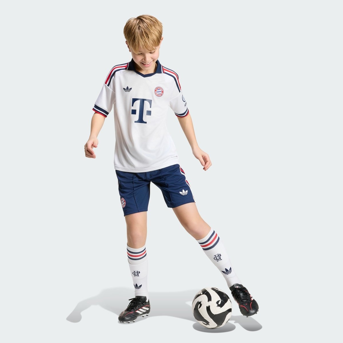 Kids' adidas FC Bayern Munich Away 2026/27 Jersey - Image 5