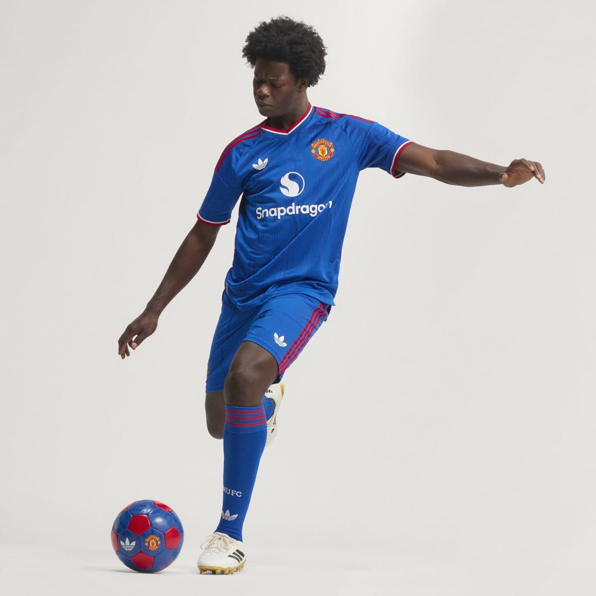 Men's Adidas Manchester United Authentic Away 2026 Jersey - Image 10