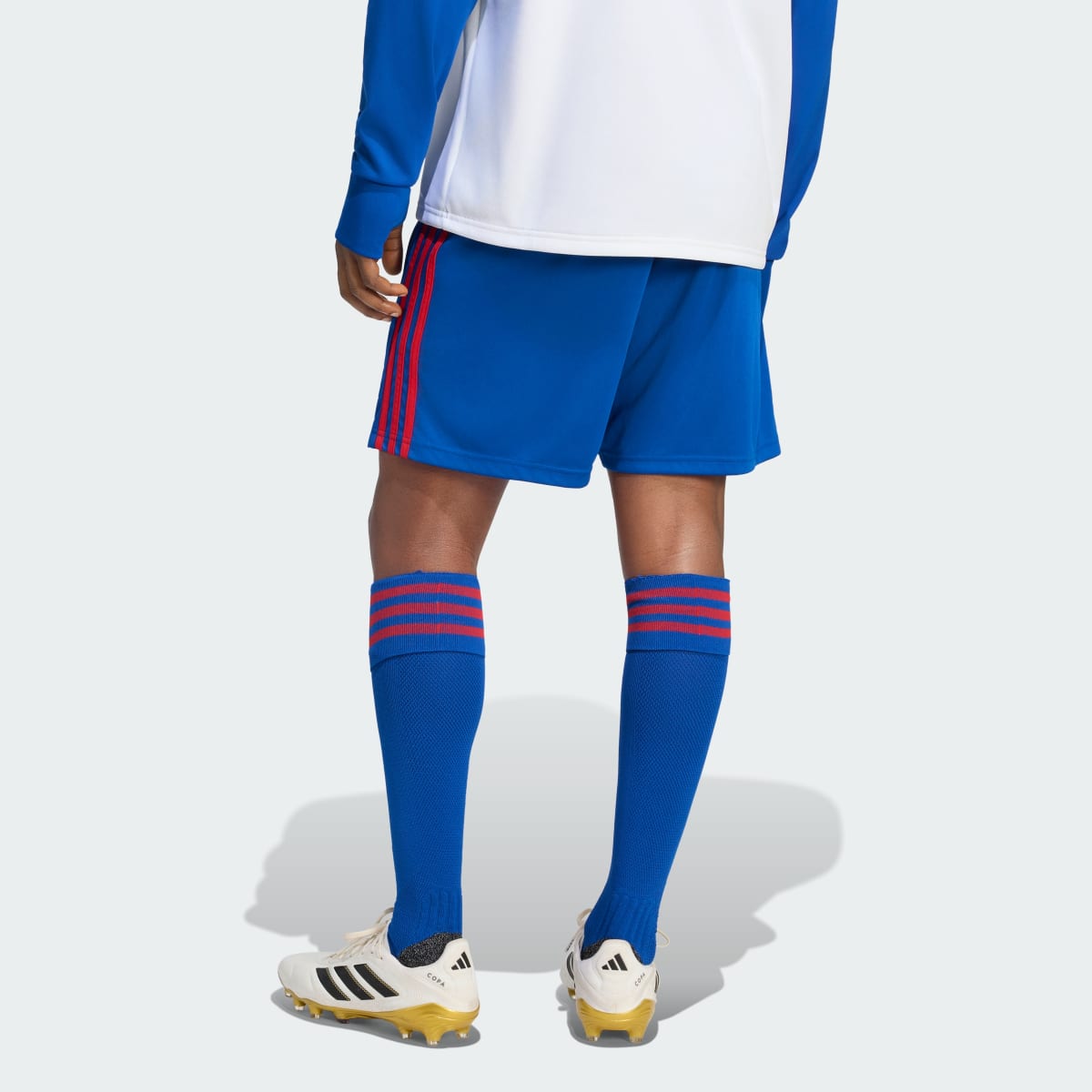 Manchester United 26/27 Away Shorts - Image 2