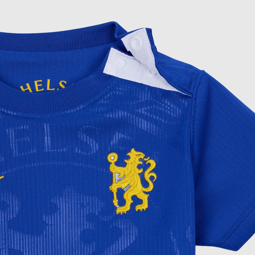 Kid's Nike Chelsea FC Home 2026 Kit - Image 4
