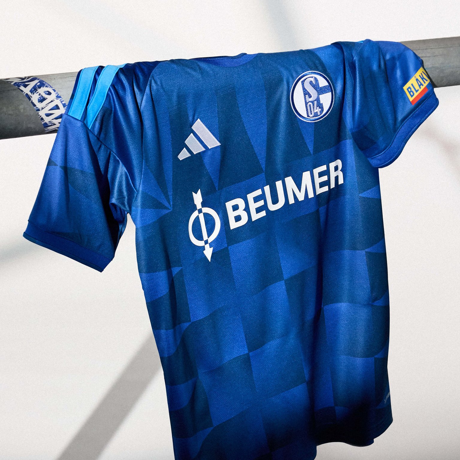 Men's Adidas FC Schalke 04 Standard 2026 Jersey - Image 8