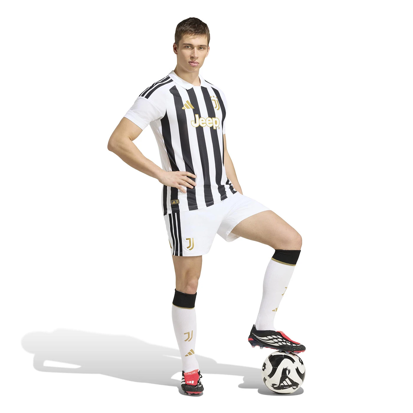 Men's Authentic adidas Juventus Home Jersey 26/27 - Image 5