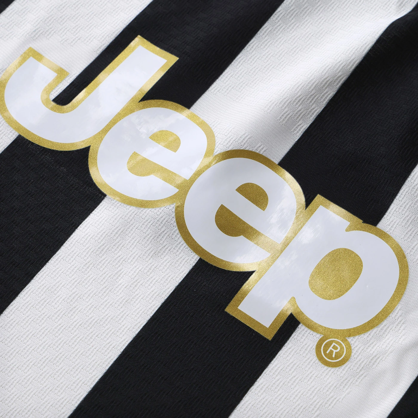 Men's Authentic adidas Juventus Home Jersey 26/27 - Image 10