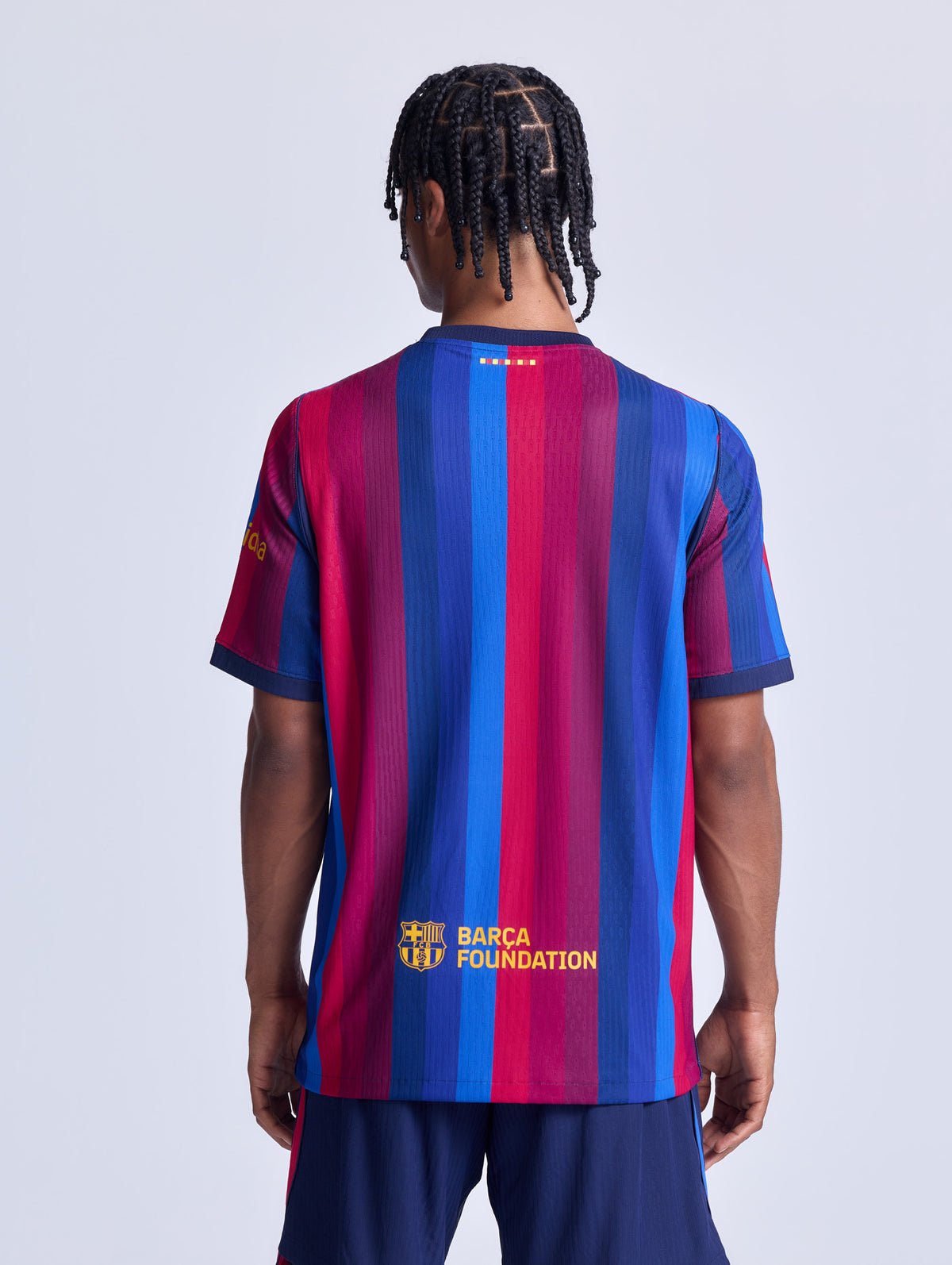 Men's Replica Nike Barcelona Home Jersey 26/27 - Image 4