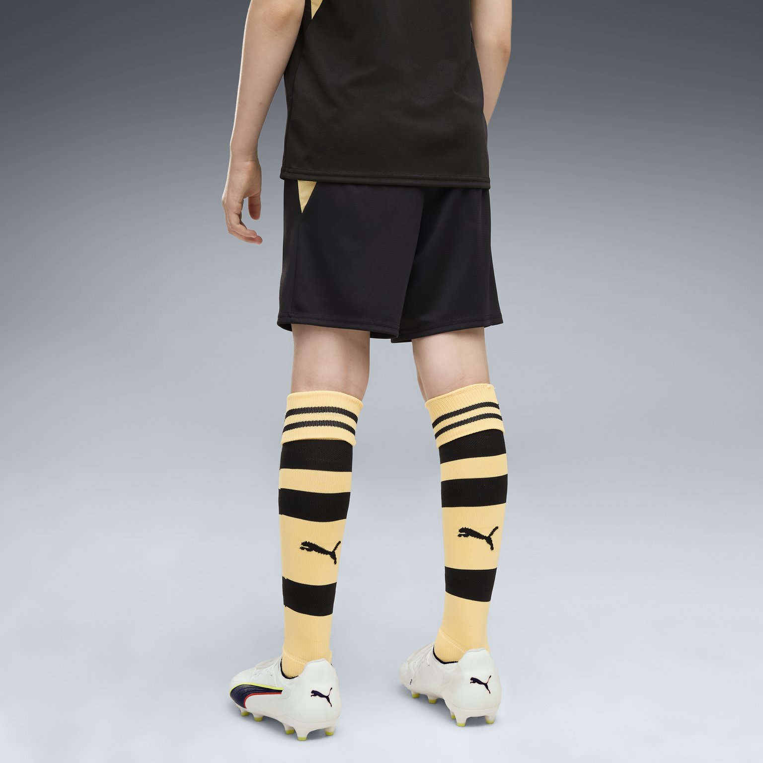 Kids Replica Puma Manchester City Standard Shorts 26/27 - Image 5