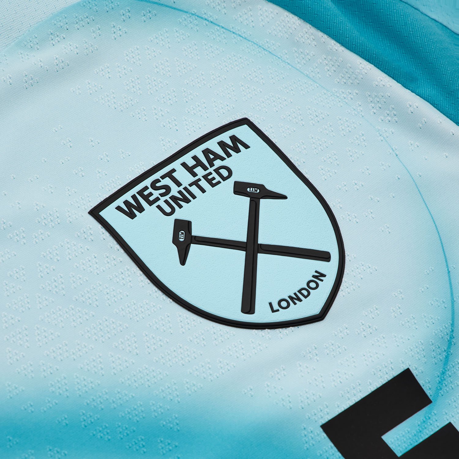 Men's Authentic New Balance West Ham United Third Jersey 26/27 - Image 5