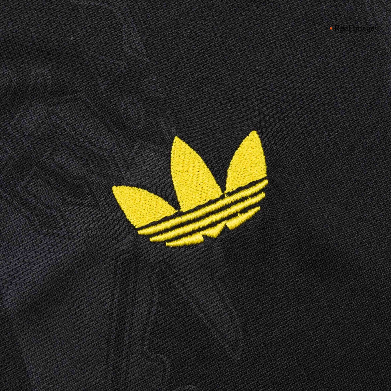 Kid's Manchester United Third Kit 25/26 - Image 5