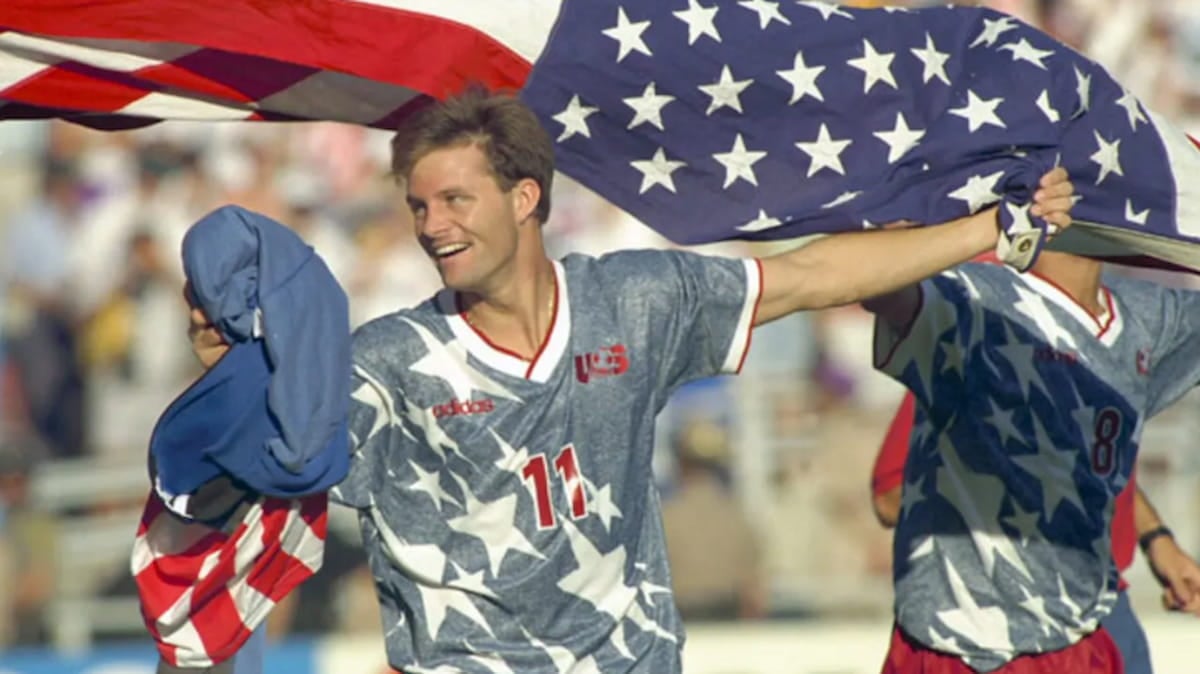 Retro Men's USMNT Away Jersey 1994 - Image 11