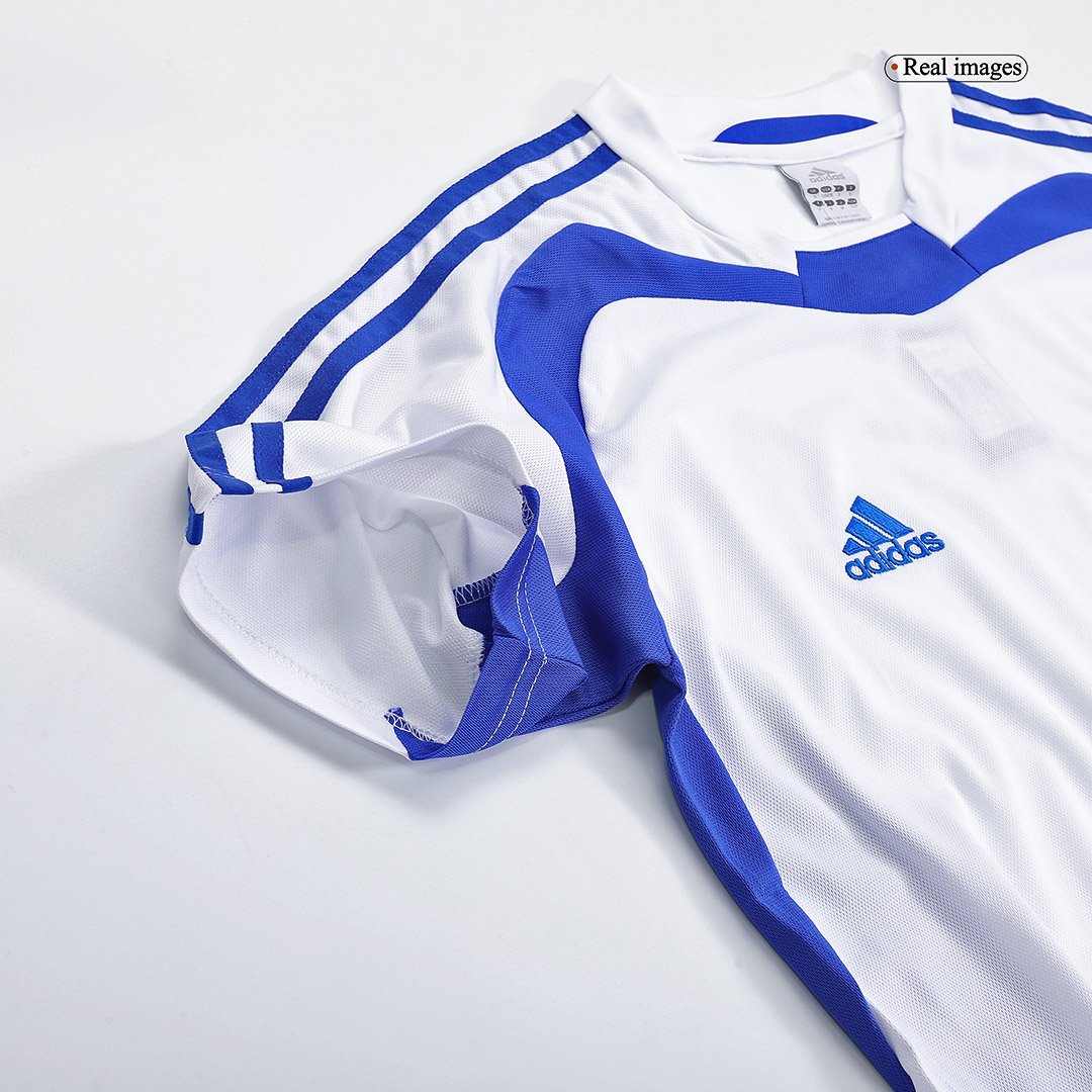 Retro Men's Greece Away Jersey 2004 - Image 9