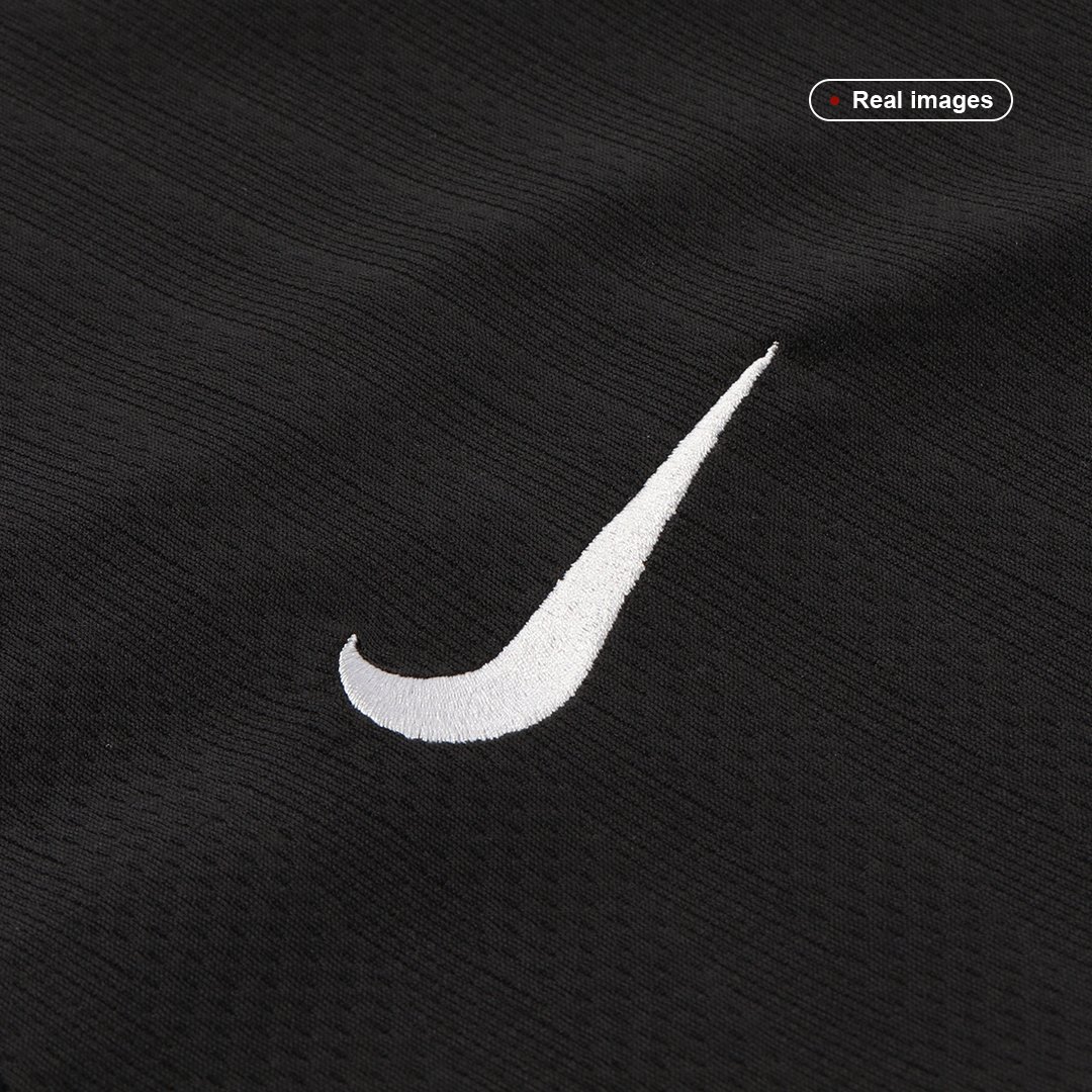 Men's Replica Nike Manchester United Away Jersey 07/08 RONALDO #7 - Image 3