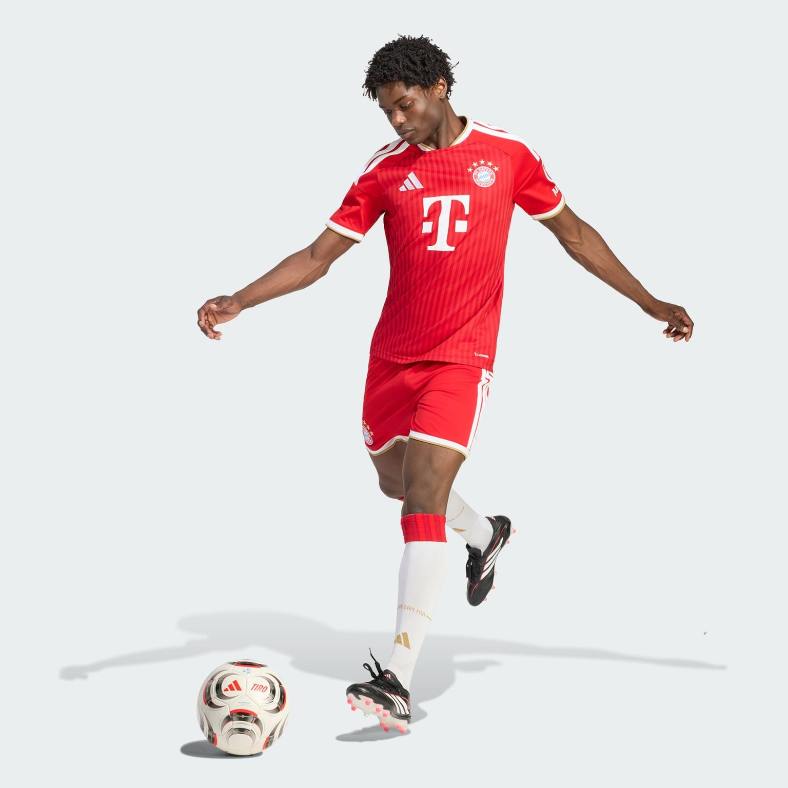 Men's Adidas Bayern Munich Home Jersey 26/27 - Image 4