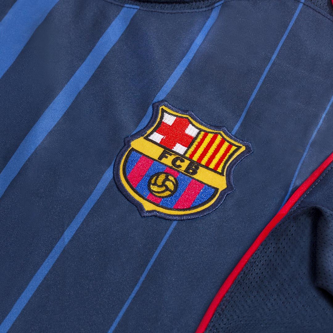 Men's Barcelona MESSI #30 Away Jersey 04/05 - Image 4